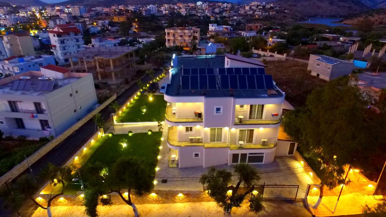 Blue Water Hotel Εξαμίλιο Εξωτερικό φωτογραφία